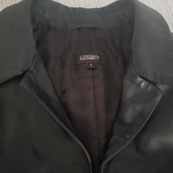 Crown black ladies leather jacket - Sz 8 - Picture 2 of 3